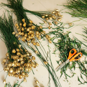 Gold Bakul Dried Flower Bunch