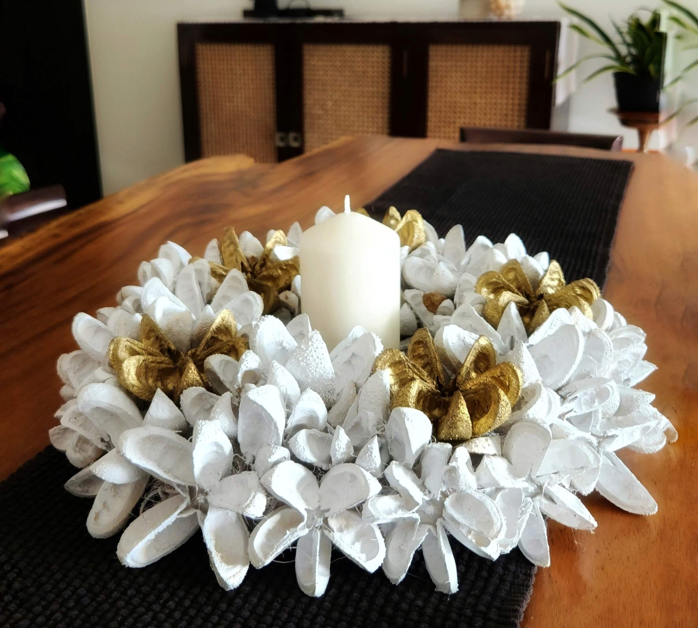 Stunning White & Gold Christmas  Centrepiece