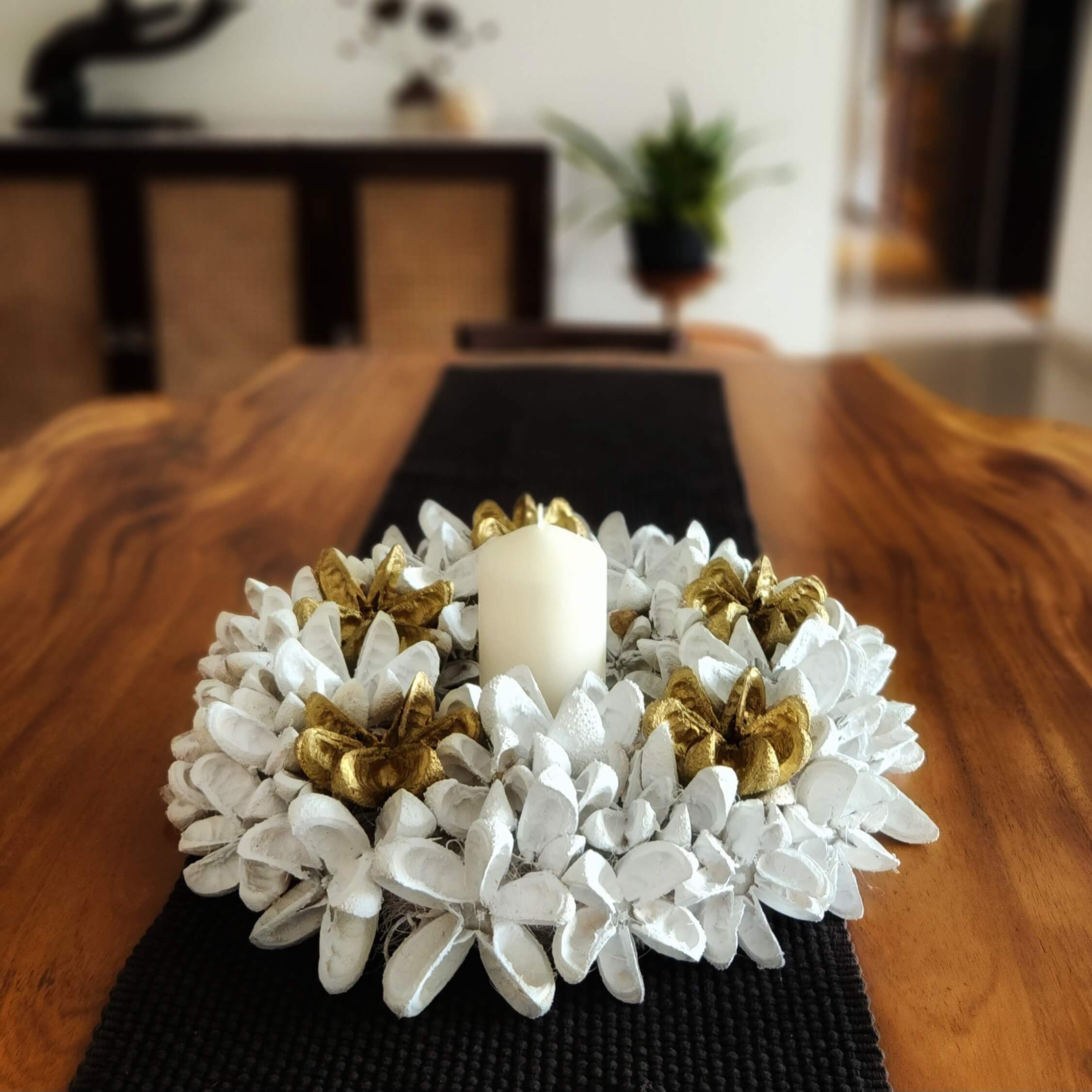 Stunning White & Gold Christmas  Centrepiece