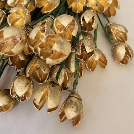 Gold Bakul Dried Flower Bunch